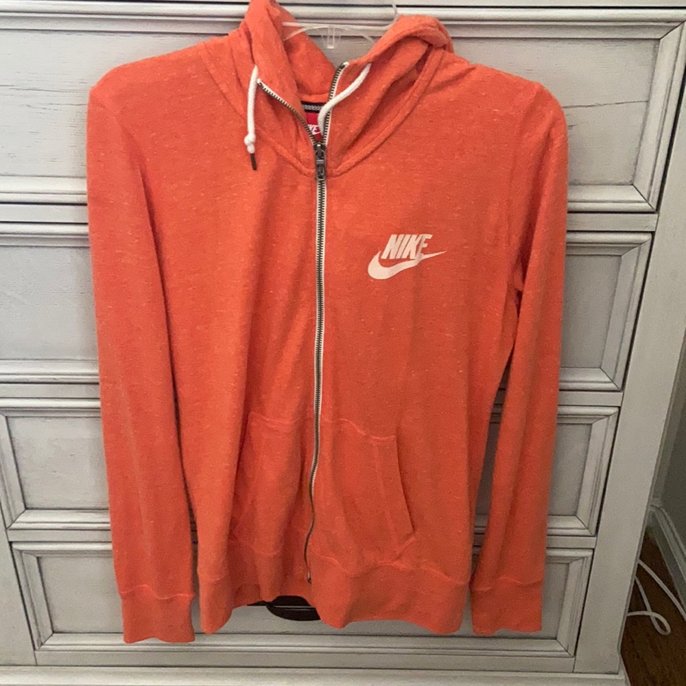 Nike women’s zip up